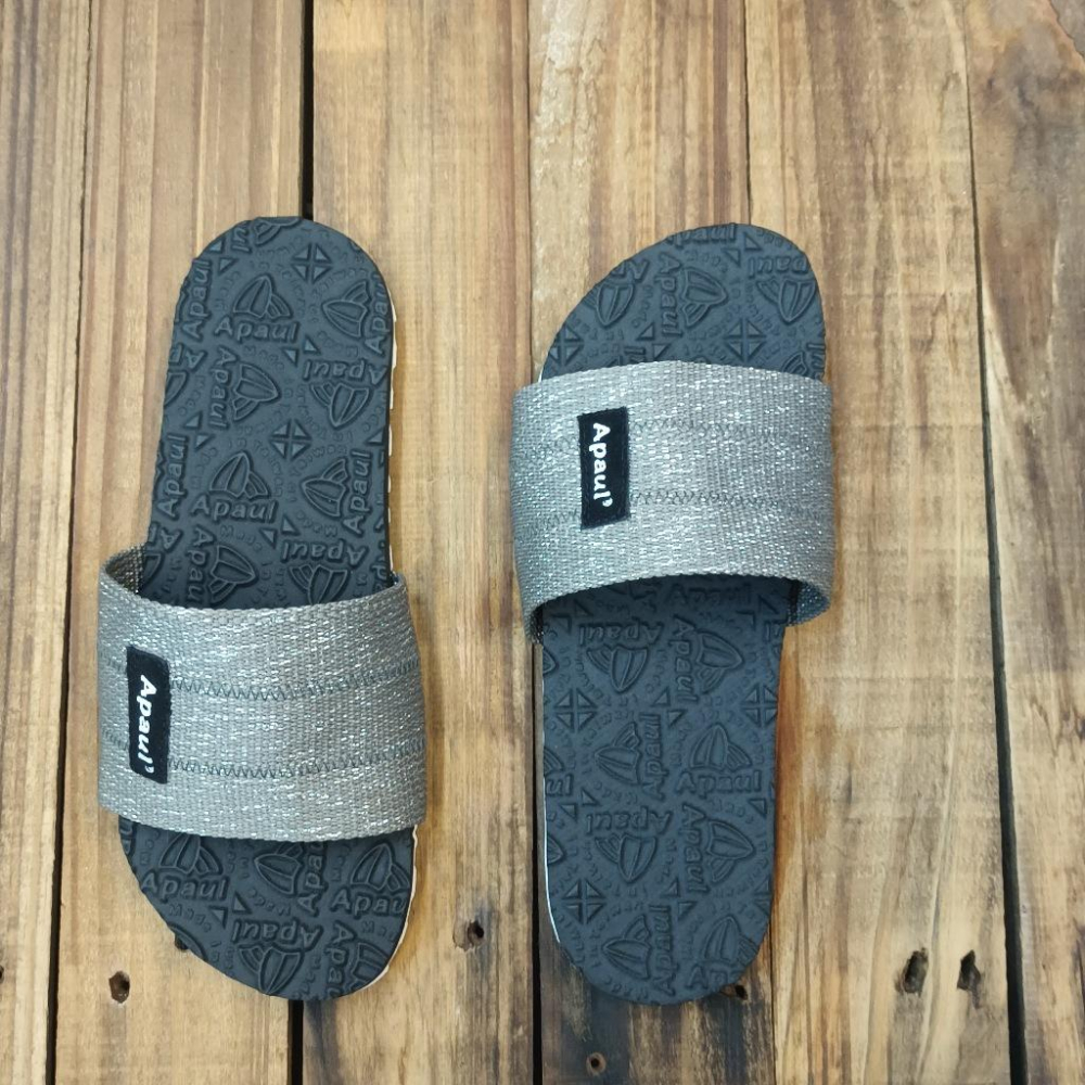 【APAUL 雅鉑】12405 灰/黑/白底  經典雅鉑紋拖鞋 寬版一字拖鞋 橡膠質感室內拖鞋 旅行拖鞋-細節圖5