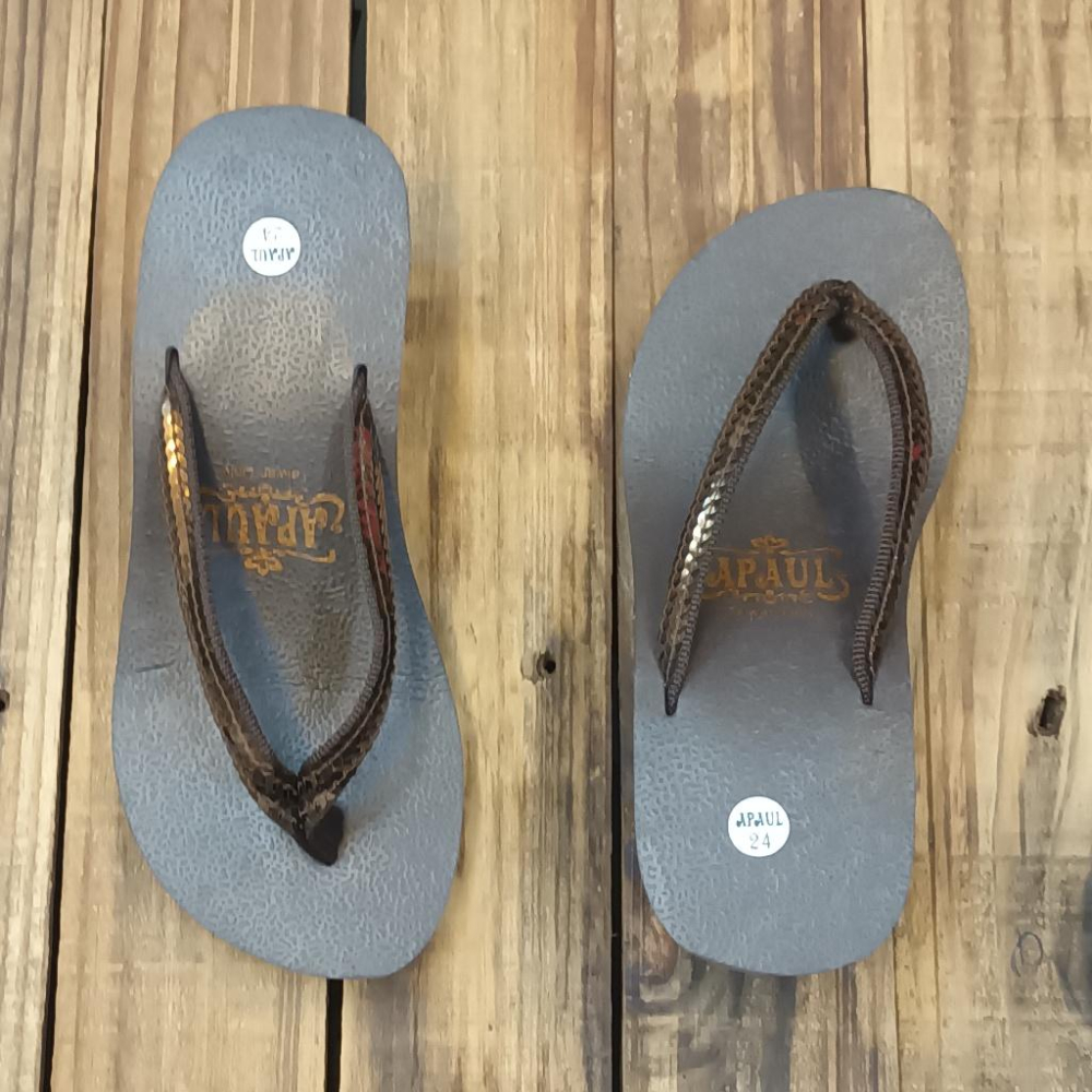 【APAUL雅鉑】30908 咖 厚底人字拖鞋 船型夾腳拖鞋 前低後高拖鞋-細節圖3