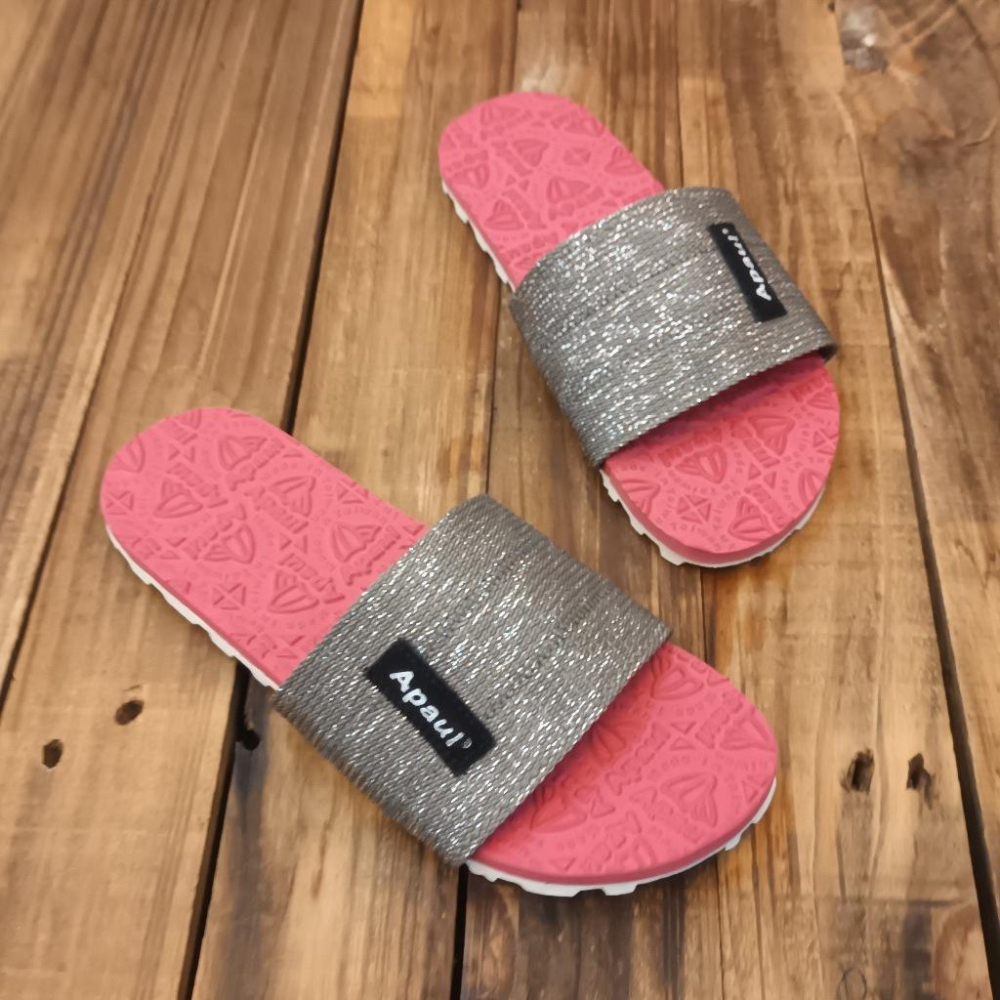 【APAUL 雅鉑】12405 灰/紅/白底  經典雅鉑紋拖鞋 寬版一字拖鞋 橡膠質感室內拖鞋 旅行拖鞋-細節圖4