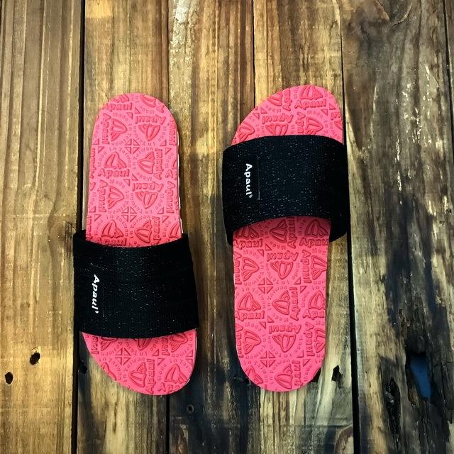 【APAUL 雅鉑】12405 黑/紅/白底  經典雅鉑紋拖鞋 寬版一字拖鞋 橡膠質感室內拖鞋 旅行拖鞋-細節圖5