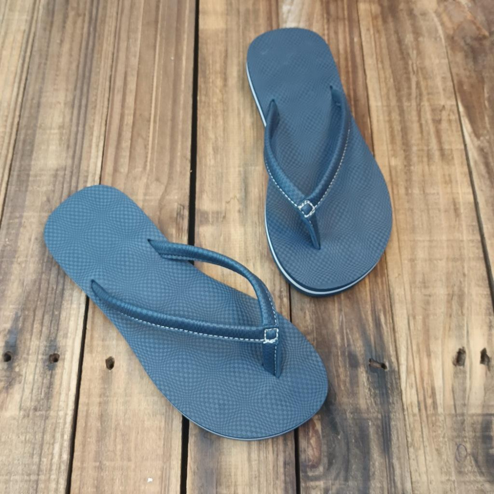 【雅鉑-無印】82403 藍 簡約風室內拖鞋 人字室內拖鞋 超輕止滑夾腳拖鞋-細節圖2