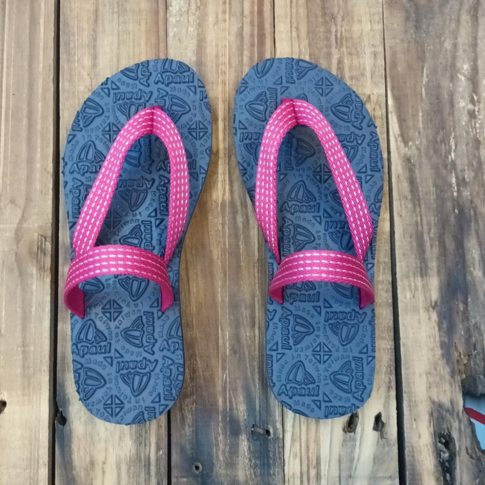 【APAUL雅鉑品牌鞋】52401-4 桃/藍 繽紛涼拖鞋 手作涼拖鞋 經典涼拖鞋 男女款涼拖鞋-細節圖3