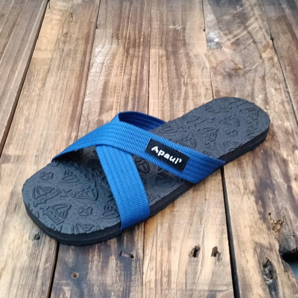 【APAUL 雅鉑】22501 黑底/多色 雅鉑紋拖鞋 交叉拖鞋 親子橡膠拖鞋 超級止滑拖鞋-細節圖2