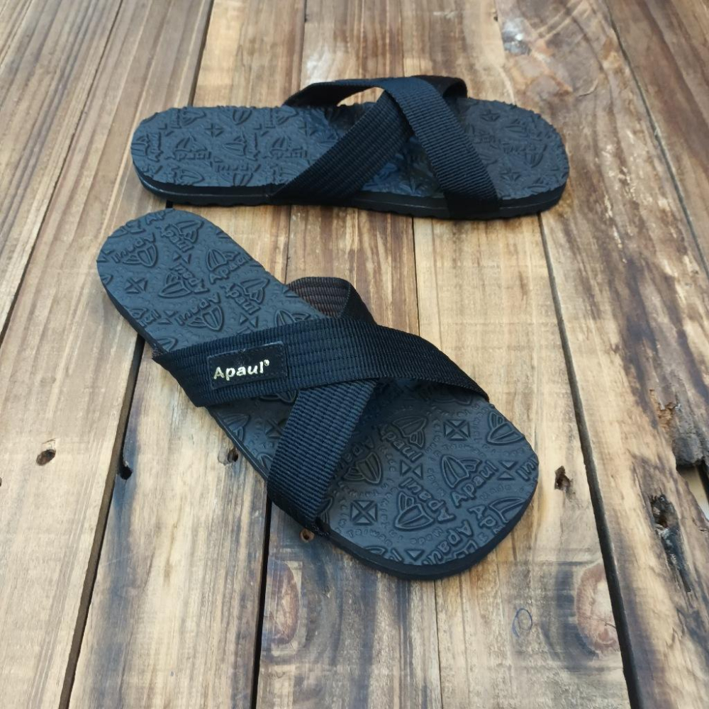【APAUL 雅鉑】22403 全黑 雅鉑紋拖鞋 交叉拖鞋 親子橡膠拖鞋 超級止滑拖鞋-細節圖3
