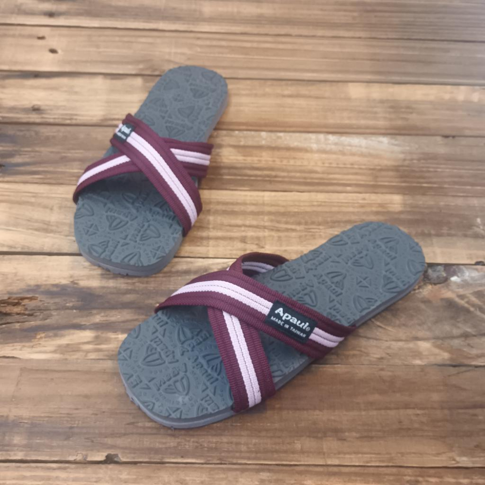 【APAUL雅鉑】22305 四色-經典交叉拖鞋 雅鉑紋交叉拖 橡膠拖鞋-細節圖5