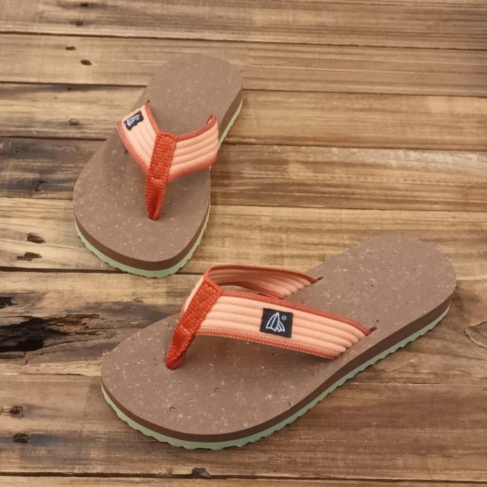 【APAUL 雅鉑】32303軟木紋拖鞋 厚底夾腳拖 森林系拖鞋-細節圖4