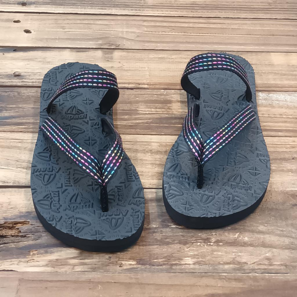 【APAUL雅鉑品牌鞋】52301黑色亮彩涼拖鞋 手作涼拖鞋 經典涼拖鞋 限定男女款涼拖鞋-細節圖3