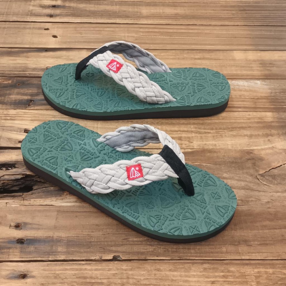 【APAUL雅鉑】32317-4  灰/綠 編織風寬版拖鞋 美式風格夾腳拖-細節圖3