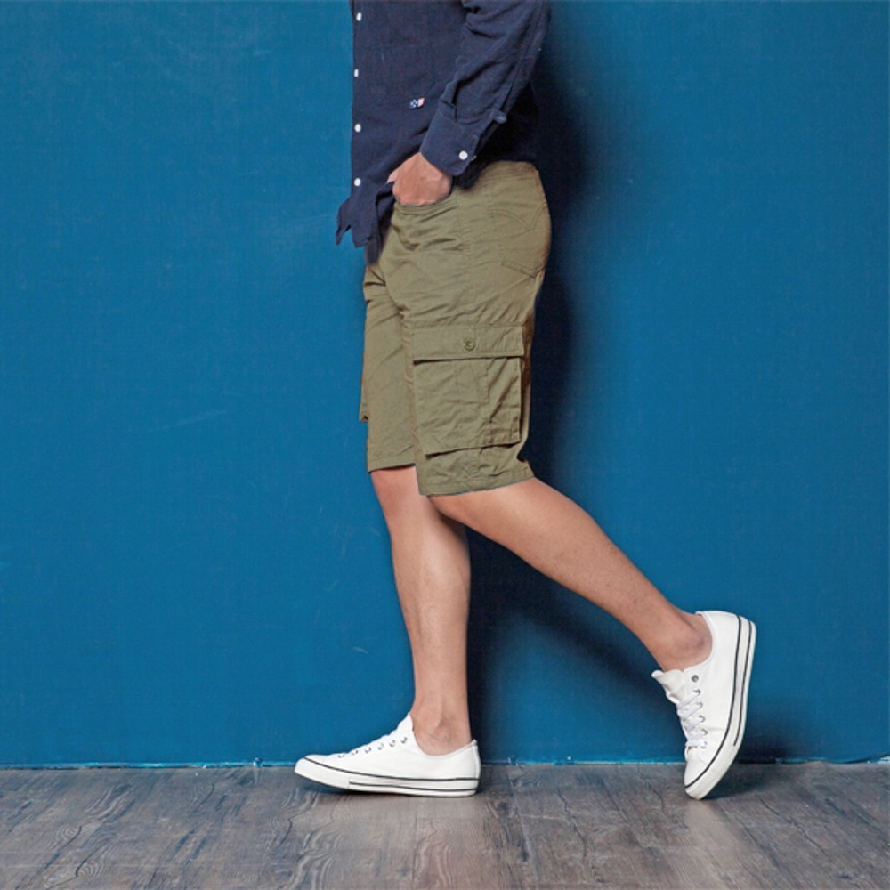 深卡其(灰卡其)