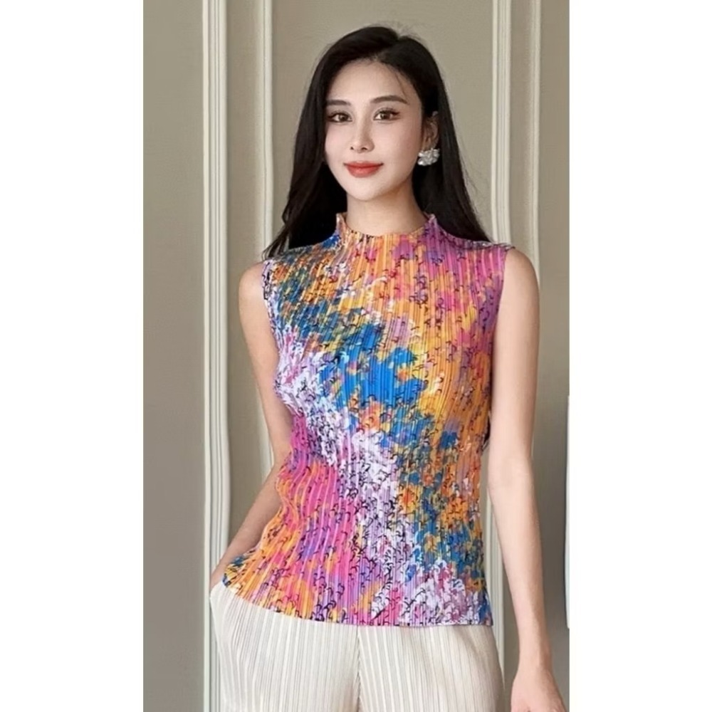 【2025年新款】三宅褶皺 修身立領印花背心-規格圖4