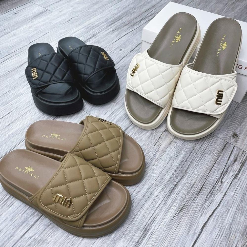 TATA【現貨➕預購】 皮面菱格紋小香風魔術貼涼拖鞋室外拖 室內拖2024新款百搭厚底一字拖-細節圖3