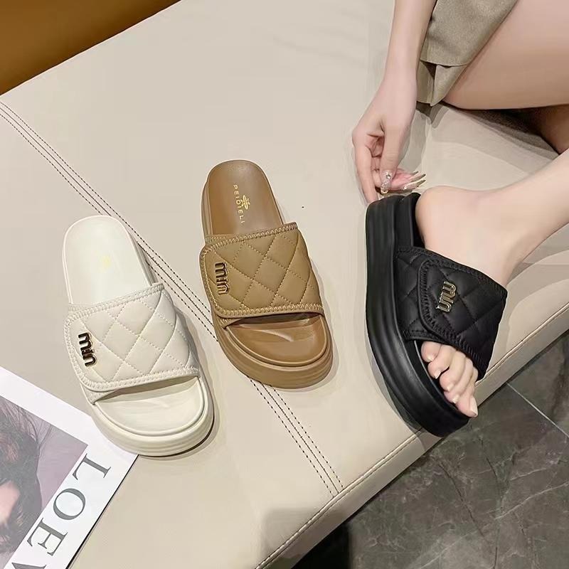 TATA【現貨➕預購】 皮面菱格紋小香風魔術貼涼拖鞋室外拖 室內拖2024新款百搭厚底一字拖-細節圖7