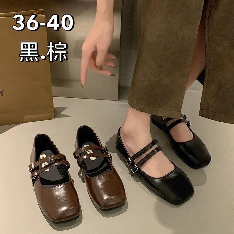 TATA【現貨➕預購】仙女姐姐約會必備單品 復古瑪莉珍鞋 雙扣環調節平底包鞋 素面簡約  外出鞋 平底鞋 休閒鞋-細節圖4