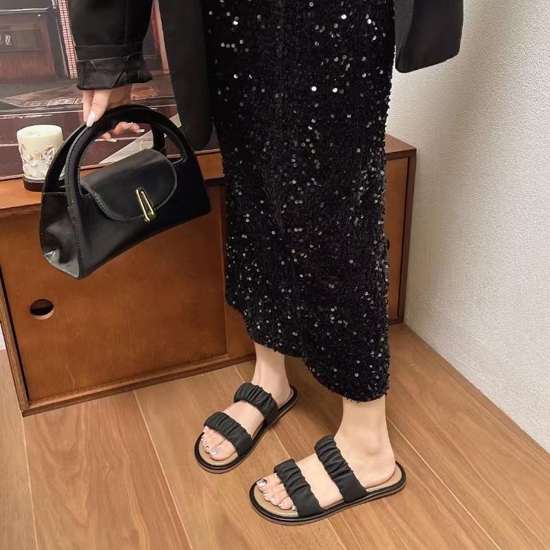 TATA【現貨➕預購】仙女風夏外穿平底沙灘拖 軟底拖鞋 雲朵拖鞋 涼拖鞋 懶人拖鞋-細節圖3