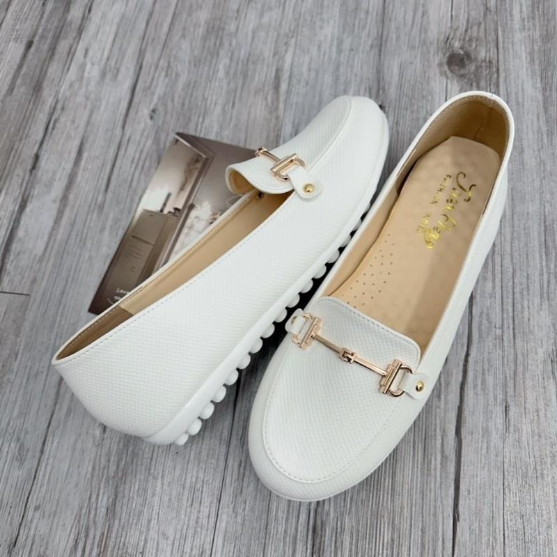 TATA【現貨➕預購】MITHJ台灣製豆豆鞋平底鞋乳膠底全包休閒鞋平底女鞋娃娃鞋鍊條裝飾-細節圖5