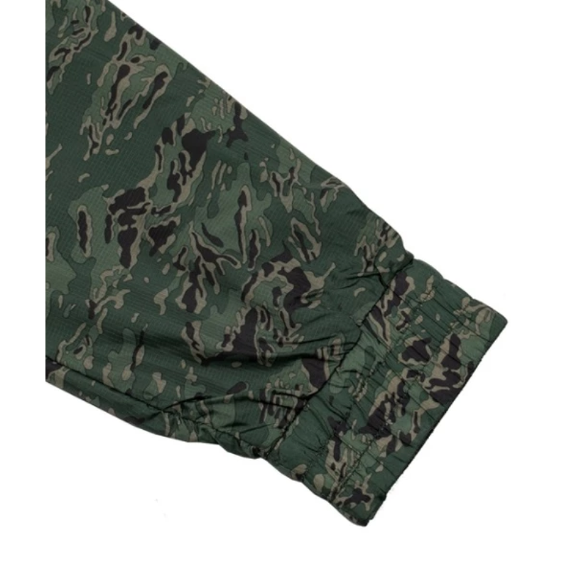 Calvin Klein Jeans 男迷彩防風外套 綠迷彩《Costco 好市多代購》-細節圖2