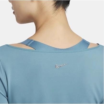 【WS】NIKE YOGA DRY 背後小LOGO 水藍 瑜珈 訓練 緊身 運動長袖 長T 女 DQ6035-440-細節圖4