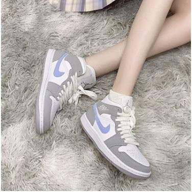 【WS】NIKE JORDAN 1 MID 白灰 水藍 中筒 小DIOR 一代 AJ1 果凍底 BQ6472-105-細節圖2