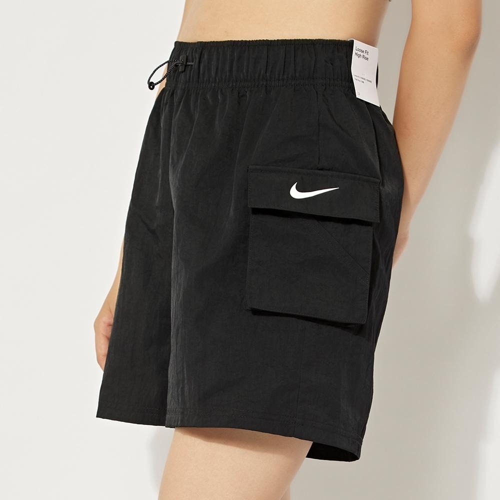 【WS】NIKE NSW ESSNTL WVN HR Short 女款 黑色 高腰 梭織 短褲 DM6248-010-細節圖3