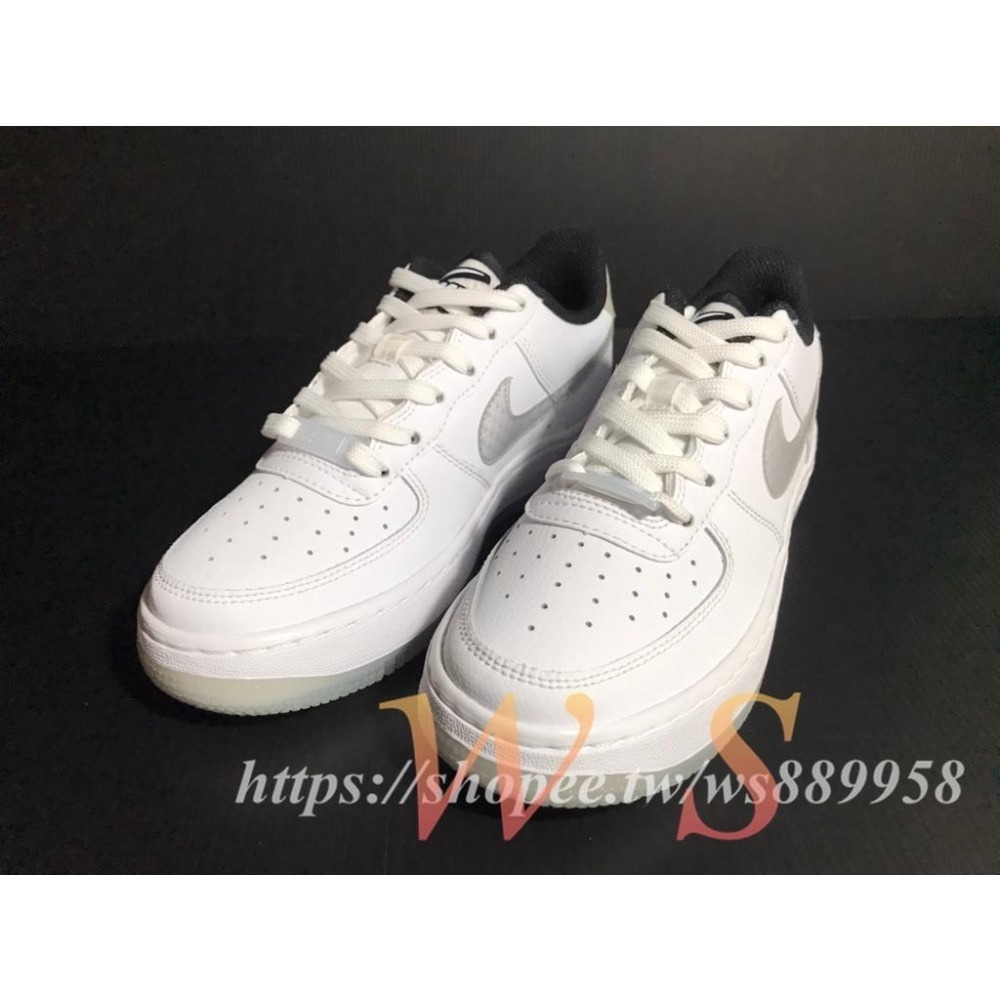 【WS】NIKE AIR FORCE 1 (GS)  AF1 全白 滿天星 白銀 運動 休閒鞋 CW5909-100-細節圖5