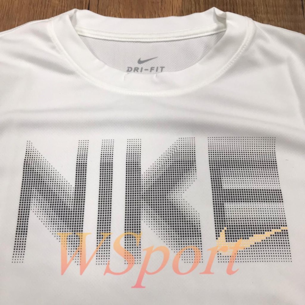 【WS】NIKE TROPHY SS GRAPHIC TOP 白 童裝 運動 休閒 短袖 短T DA0299-101-細節圖2