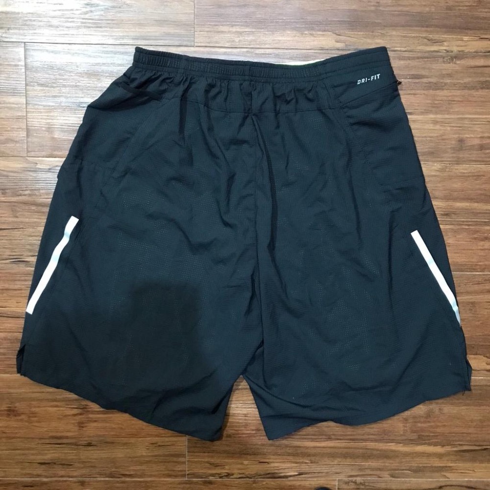 【WS】NIKE AS M RUN 黑綠 男款 跑步 路跑 短褲 健身 訓練 運動褲 含內裡 683284-010-細節圖3