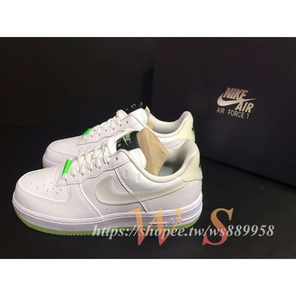 【WS】NIKE AIR FORCE1 HAVE A NIKE DAY 笑臉 夜光 女 白CT3228-100 綠701-細節圖2