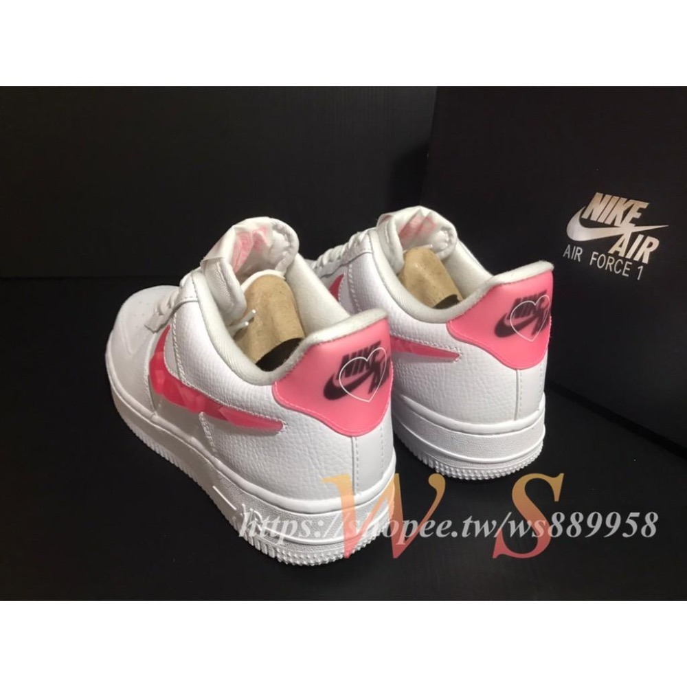 【WS】NIKE AIR FORCE 1 07 SE LOVE 女款 白粉 AF1 情人節限定 CV8482-100-細節圖3