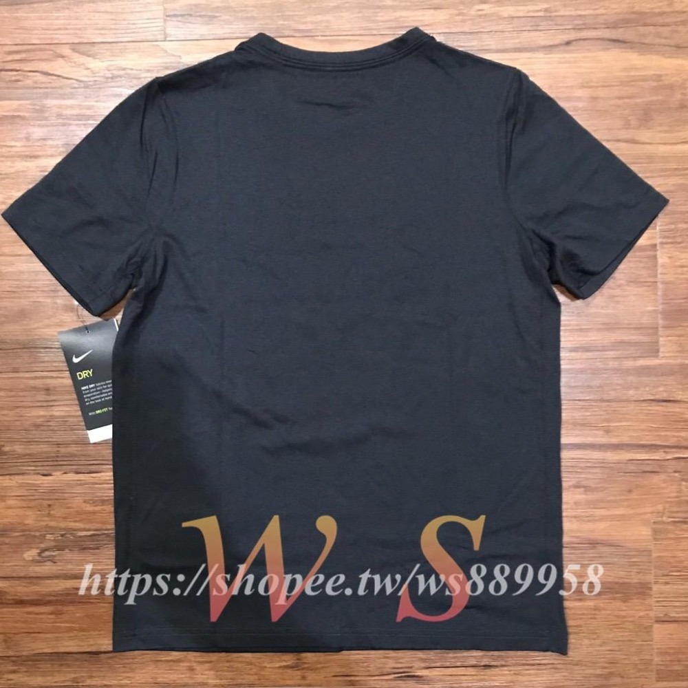 【WS】NIKE DRY-FIT SWOOSH 童裝 大勾 LOGO T 黑白 運動 休閒短袖 AR5307-019-細節圖5