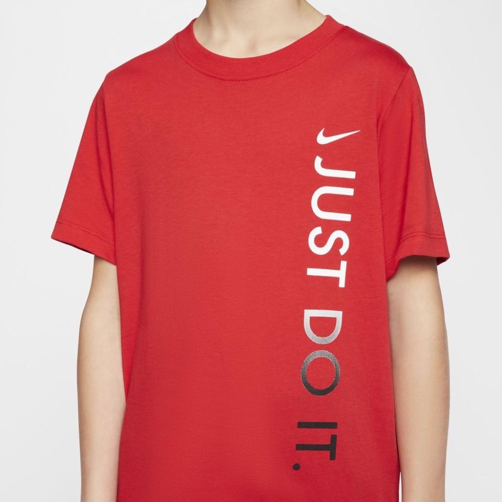 【WS】NIKE U NSW JDI TEE 紅 童裝 LOGO T 休閒T 短袖 CU4571-657-細節圖2