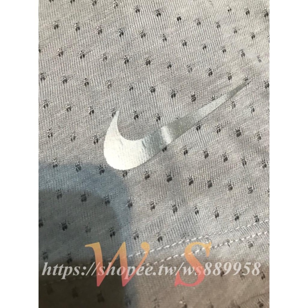 【WS】 NIKE DRI-FIT TAILWIND 女款跑步背心 健身運動上衣 灰白 AR3286-056-細節圖2