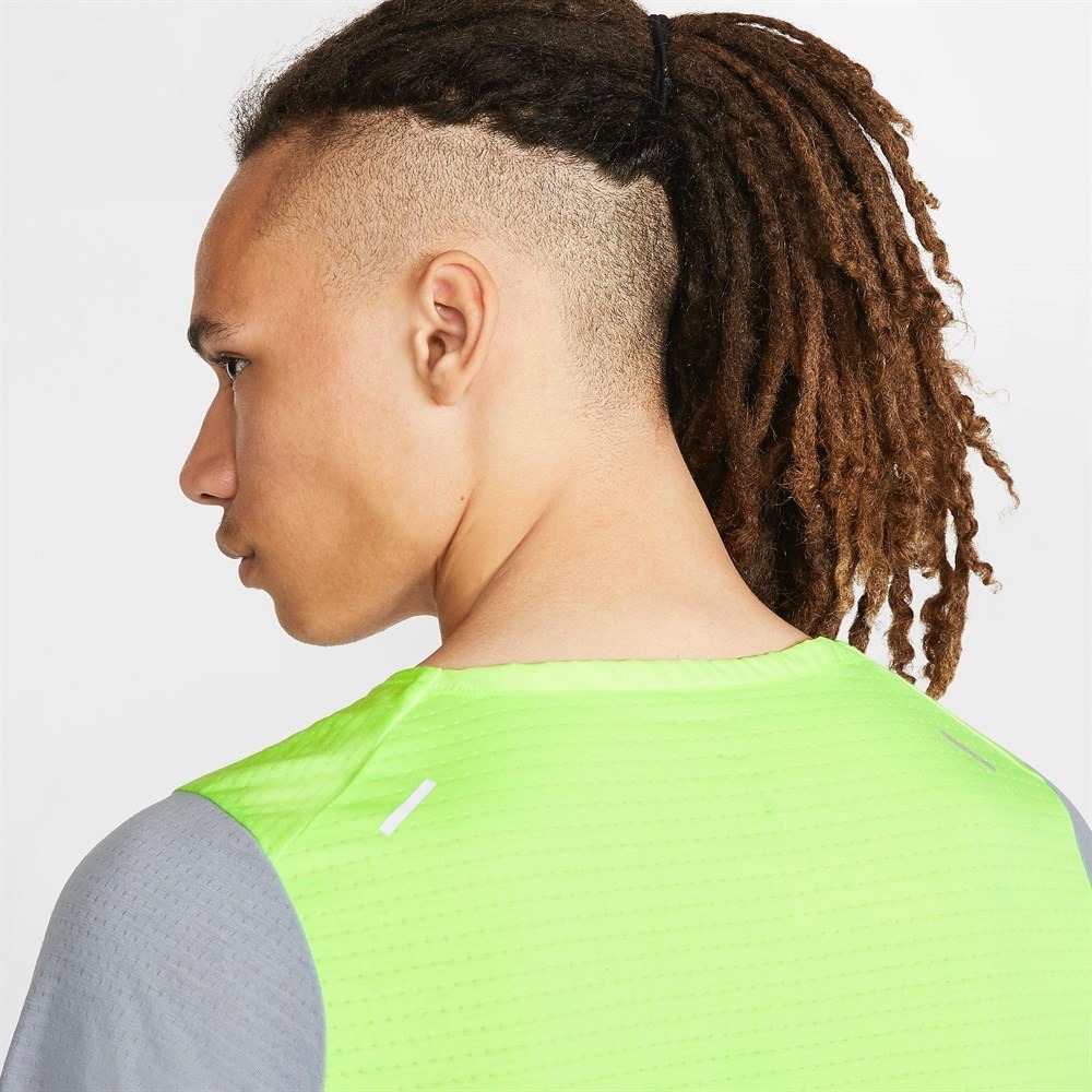 【WS】NIKE WILD RUN RISE 365 TOP 男款 螢光 慢跑 排汗 透氣 短T CK0678-358-細節圖3