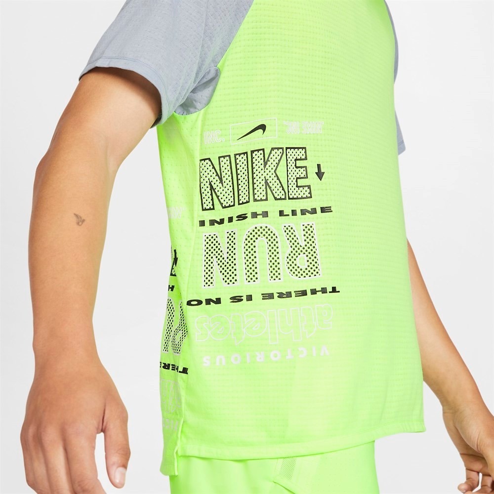 【WS】NIKE WILD RUN RISE 365 TOP 男款 螢光 慢跑 排汗 透氣 短T CK0678-358-細節圖4