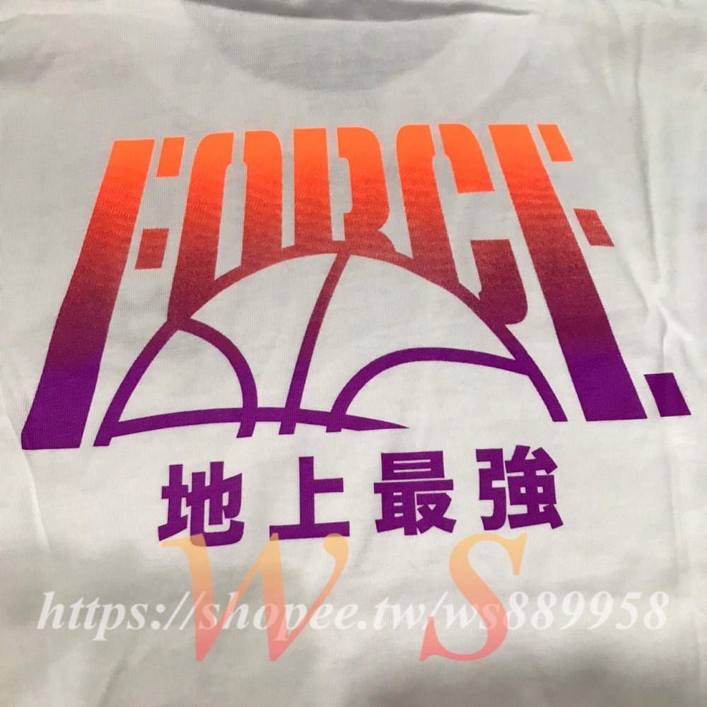 【WS】NIKE FORCE 男款 日文刺繡 地上最強 白 運動 跑步 健身 短T T恤 CV1088-100-細節圖8