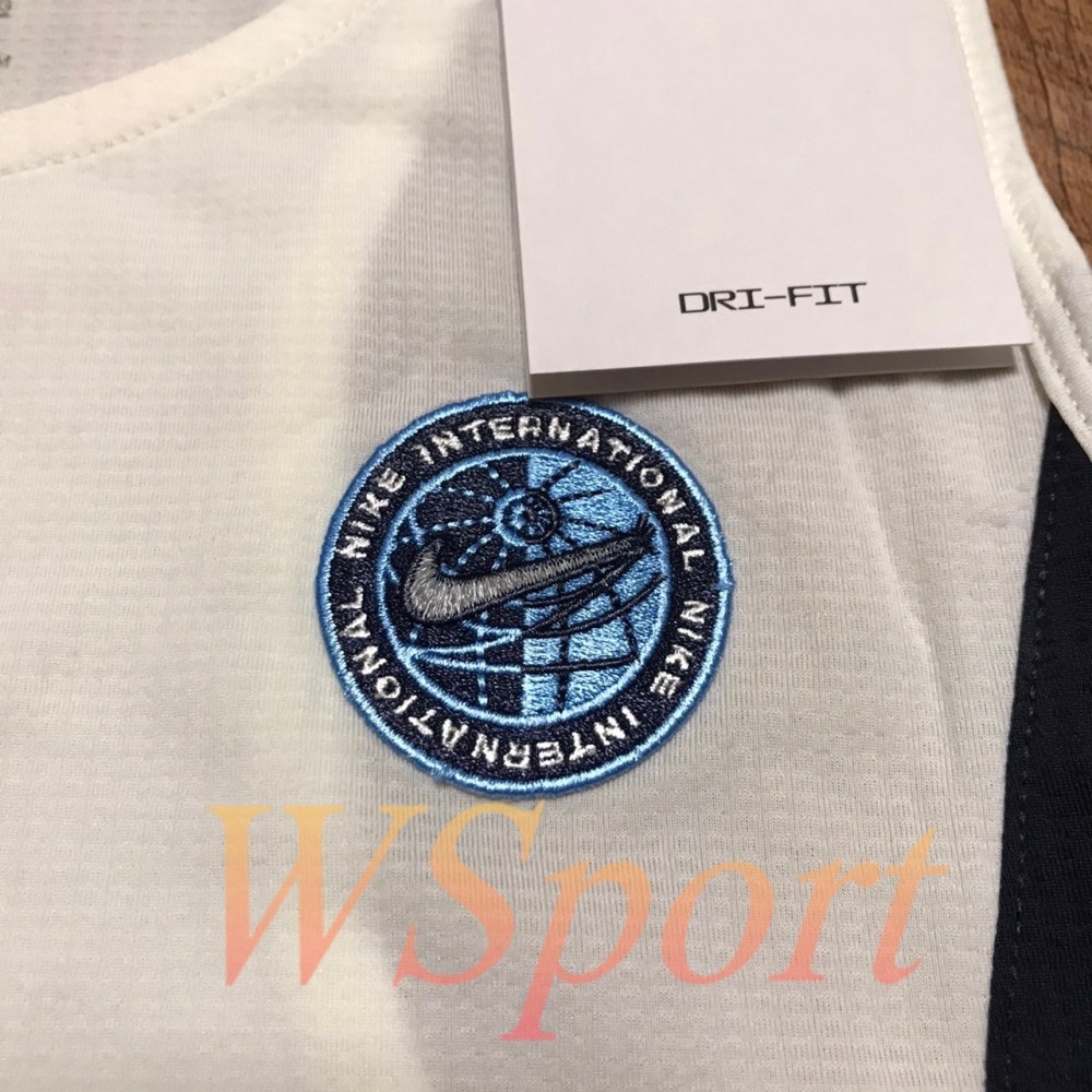 【WS】NIKE DRI-FIT HERITAGE 男款 運動 跑步 慢跑 健身 訓練 無袖 背心 DM4778-133-細節圖8