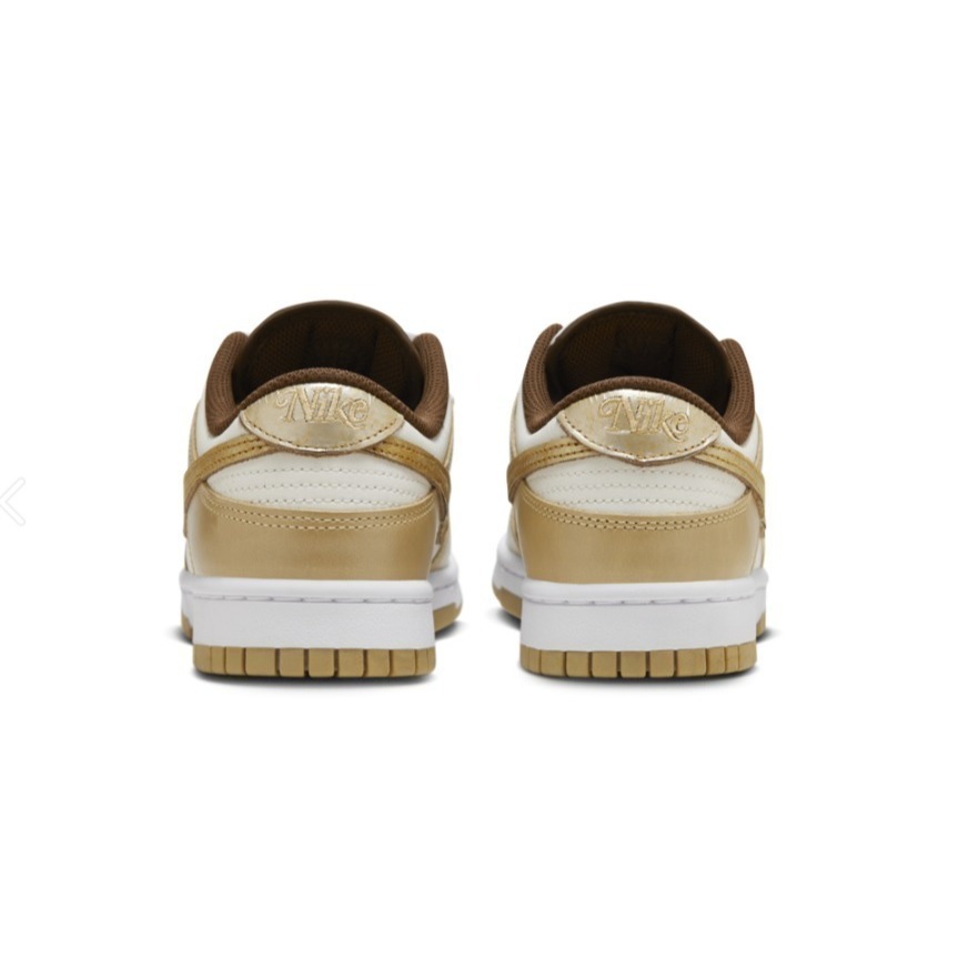 【WS】NIKE W DUNK LOW LX 奶茶金色 刺繡 古銅金幣 復古 運動 休閒鞋 HM3695-071-細節圖5
