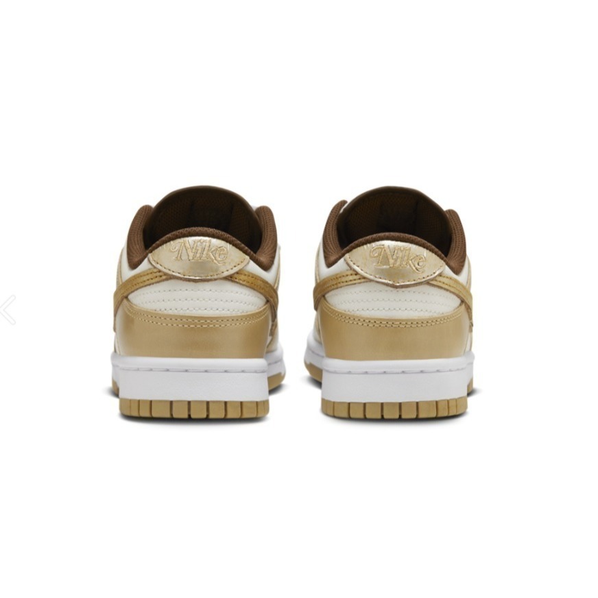 【WS】NIKE W DUNK LOW LX 奶茶金色 刺繡 古銅金幣 復古 運動 休閒鞋 HM3695-071-細節圖5