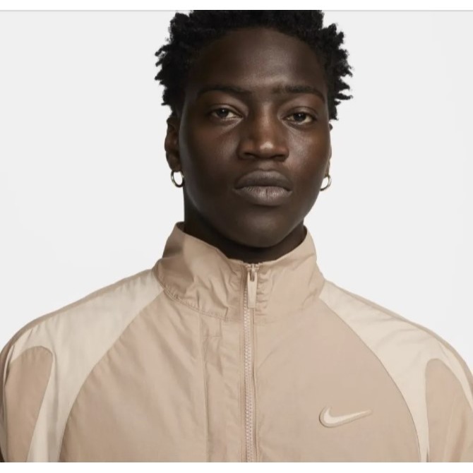 【WS】NIKE X NOCTA 男女款 聯名 運動 休閒 保暖 長袖 連帽 外套 FN7667-200-細節圖4