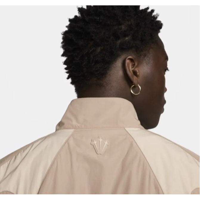 【WS】NIKE X NOCTA 男女款 聯名 運動 休閒 保暖 長袖 連帽 外套 FN7667-200-細節圖5