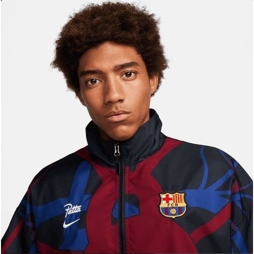 【WS】NIKE FC BARCELONA x PATTA 巴塞隆納 聯名 運動 休閒 風衣 外套 FQ4275-010-細節圖3