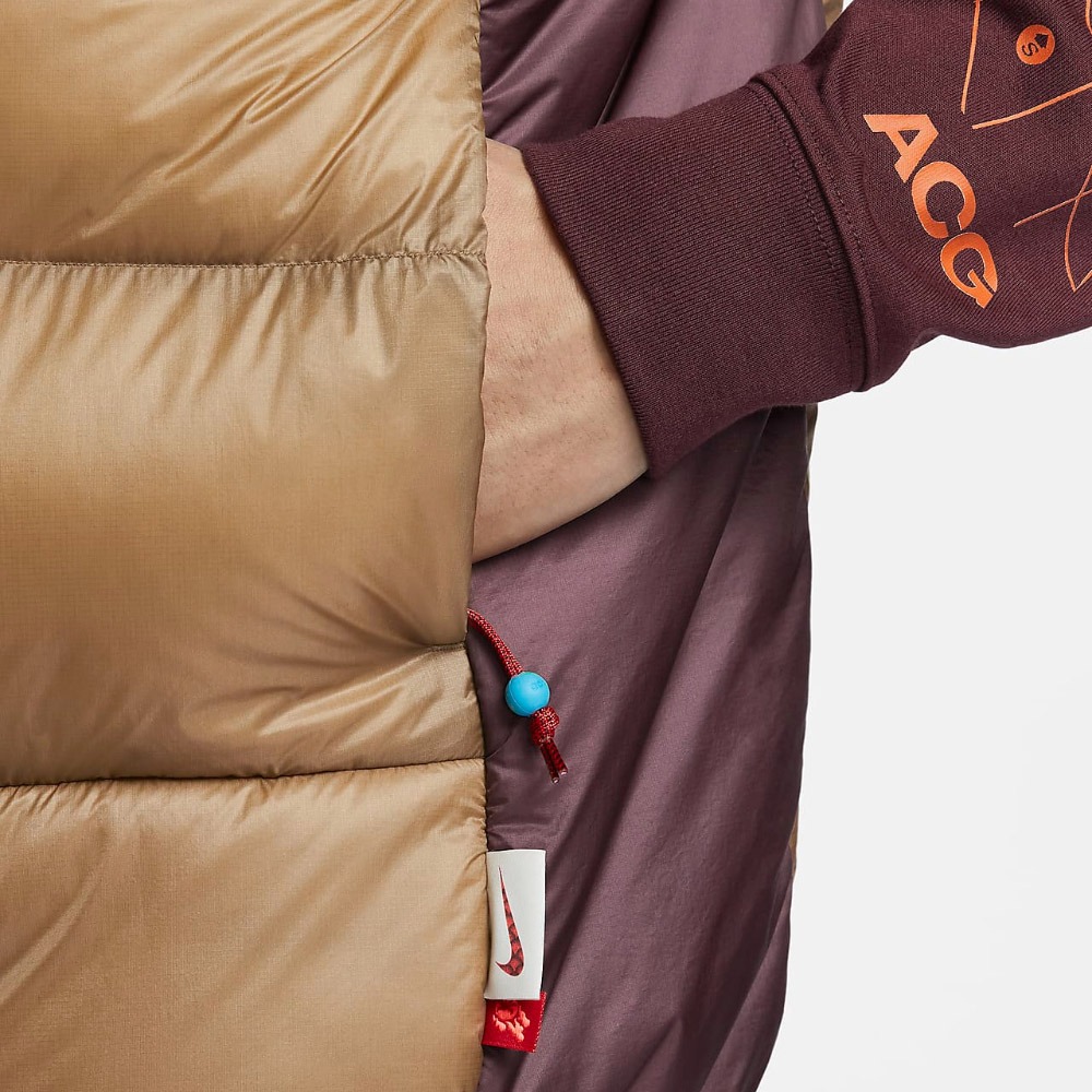 【WS】NIKE ACG CNY PUFFER VEST 男款 立領 保暖 輕質 羽絨 運動背心 FZ6192-282-細節圖5