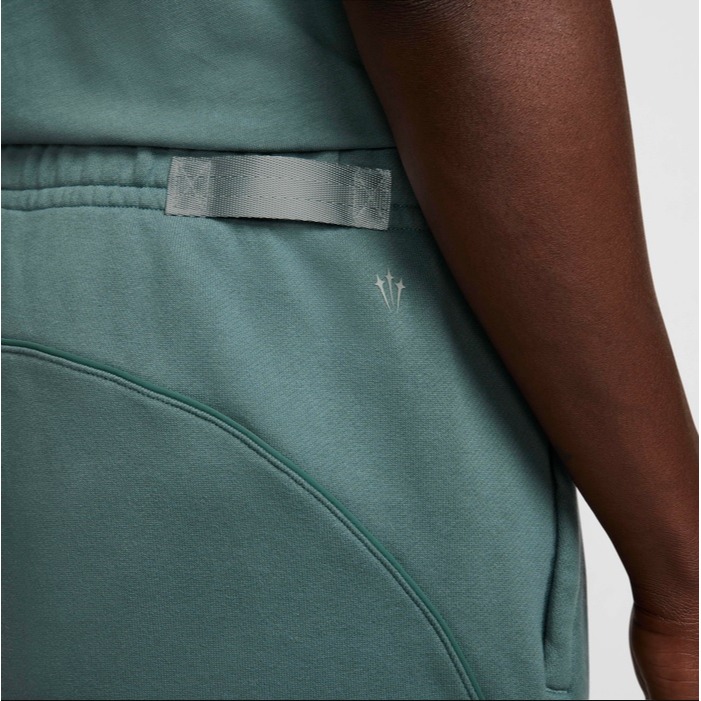 【WS】NIKE X NOCTA FLEECE 男女款 聯名 運動 休閒 保暖 長褲 棉褲 FN7661-382-細節圖7