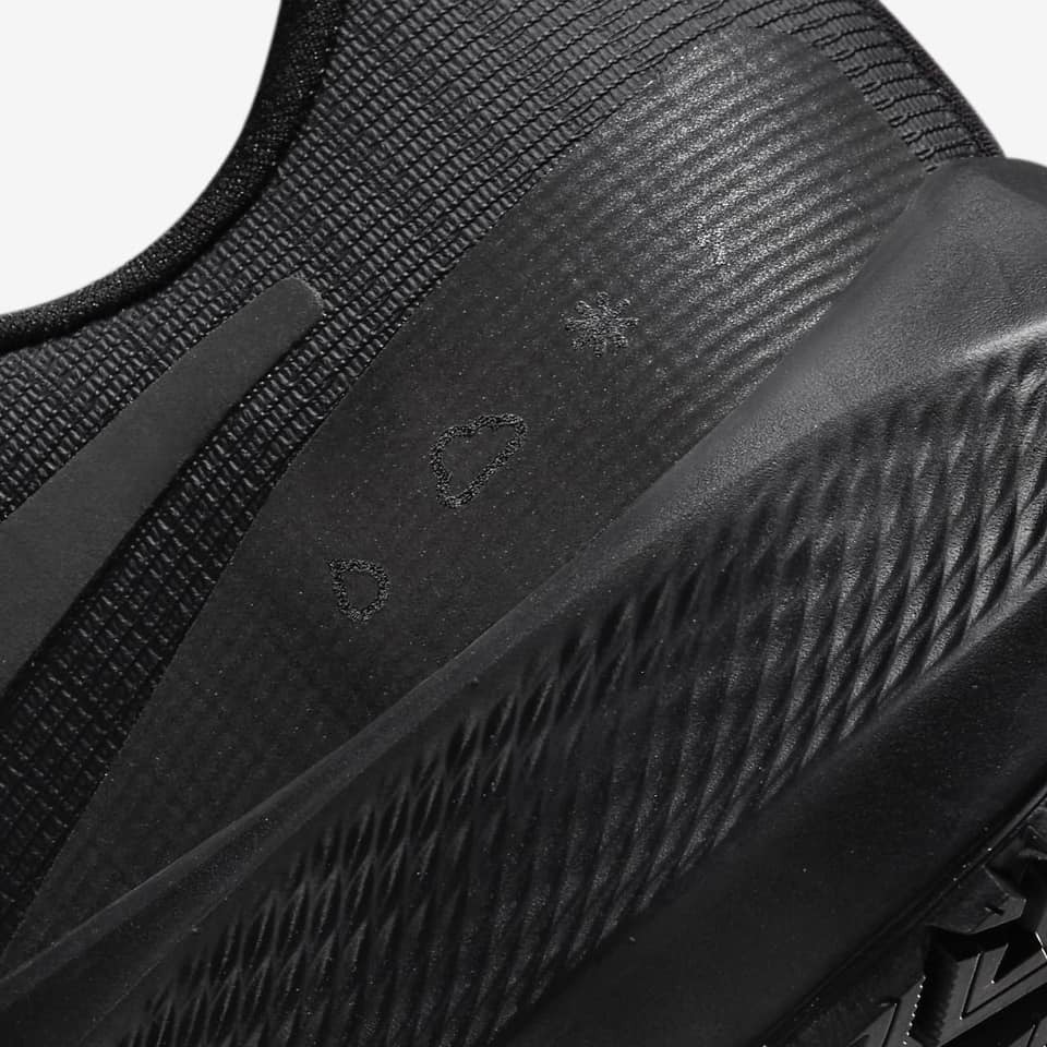 【WS】NIKE ZOOM PEGASUS 39 SHIELD 全黑 防潑水 緩震 運動 跑步鞋 DO7625-001-細節圖4