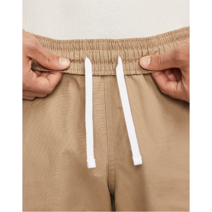 【WS】NIKE CLUB 男款 卡其 電繡LOGO 運動 休閒 工裝 工作褲 長褲 DX0614-247-細節圖4