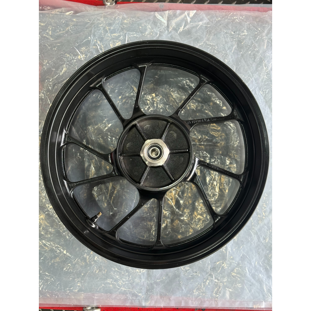 R15 二手後輪框-細節圖5