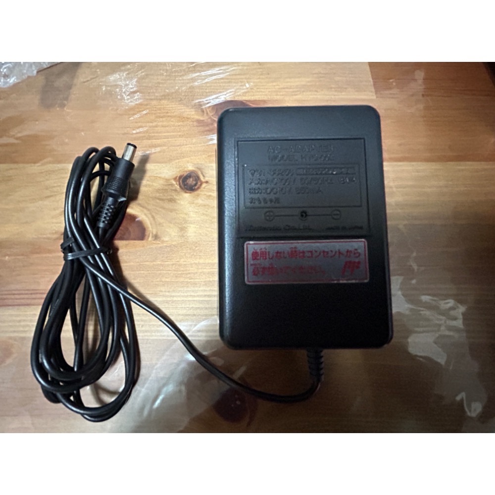 日本進口 任天堂原廠FC FamiCom AV特仕機 （紅白機AV版）-細節圖4