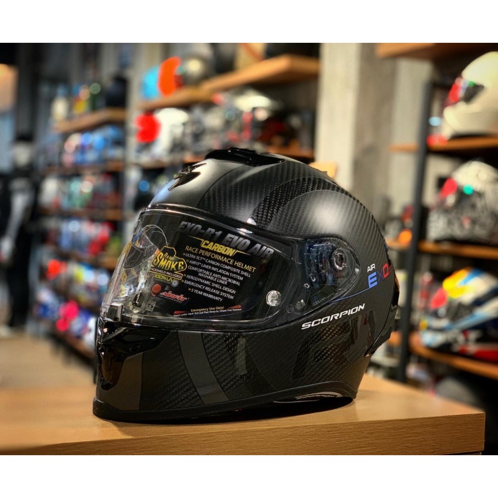 【偉倫人身部品】Scorpion EXO-R1 Evo Carbon Air mg 碳纖維 消光全罩安全帽 贈墨片除霧片-細節圖5