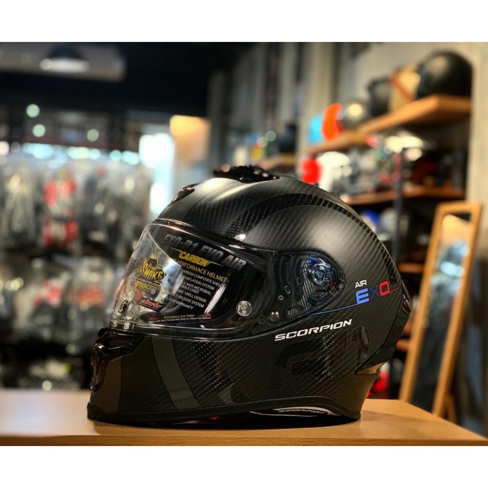 【偉倫人身部品】Scorpion EXO-R1 Evo Carbon Air mg 碳纖維 消光全罩安全帽 贈墨片除霧片-細節圖6