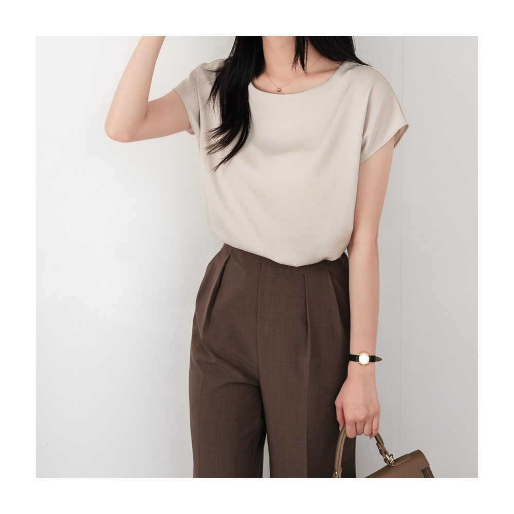 預購/HEDY赫蒂  正韓  船型領 雪紡衫/ 素面小包袖(FREE)(藍/米/炭/黑色)-細節圖9