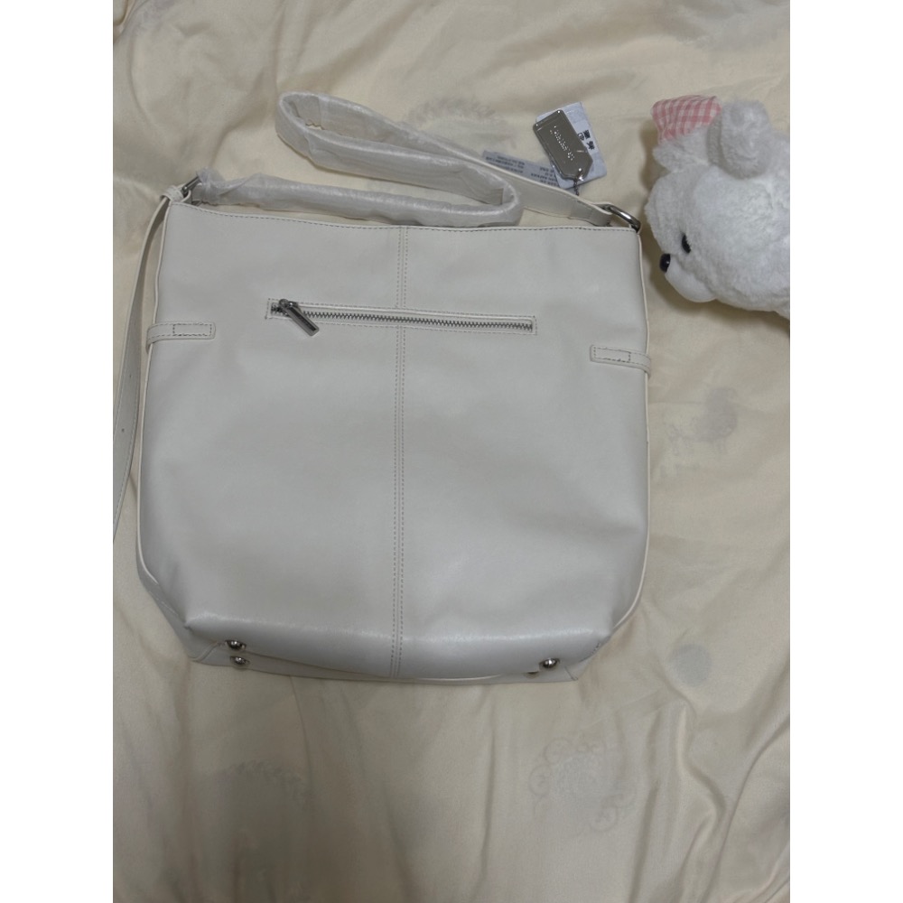 椰白真皮包包-細節圖3